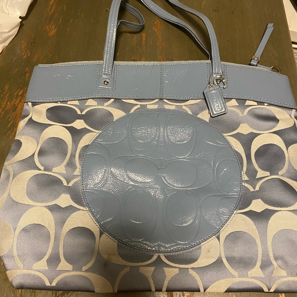 Light blue signature coach bag. (Authentic)
